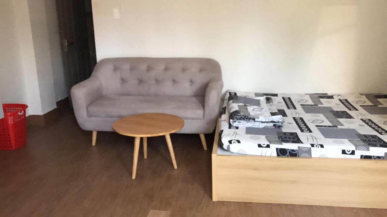 Guest house With Balcony Near Hong Bang University, Binh Thanh *