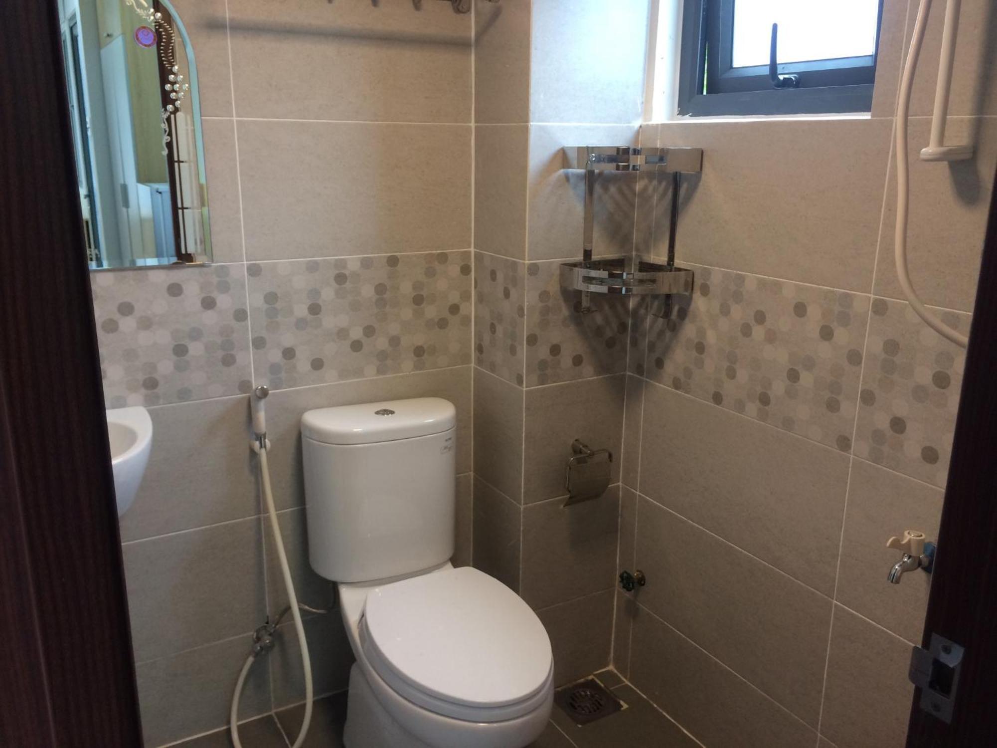 Guest house With Balcony Near Hong Bang University, Binh Thanh Ho Chi Minh City