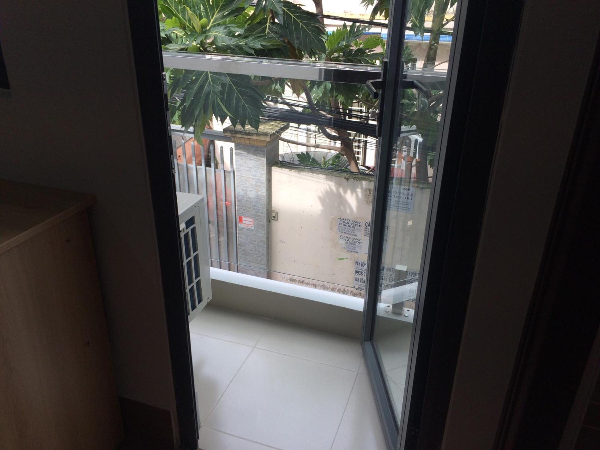 Guest house With Balcony Near Hong Bang University, Binh Thanh